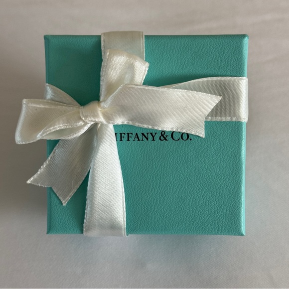 Tiffany & Co. Like New Gift Box (each sold separately) - Picture 2 of 6